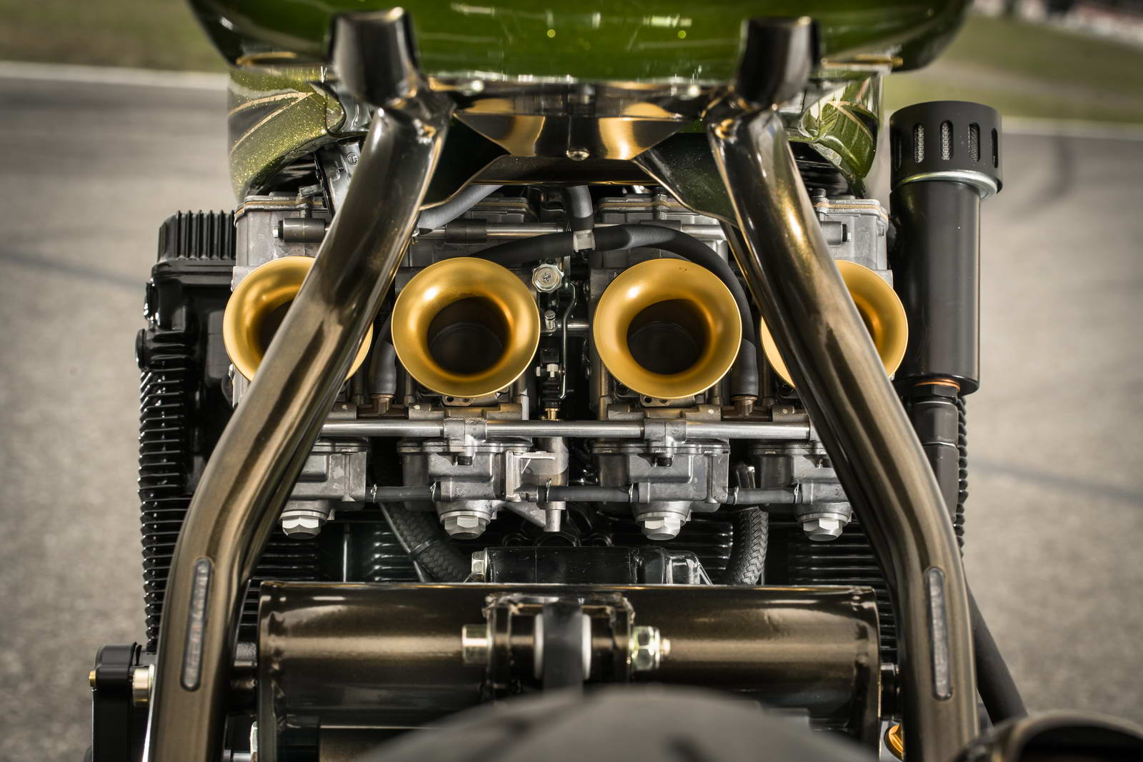 Custom Wolf Dragstyle Kawa GSXR